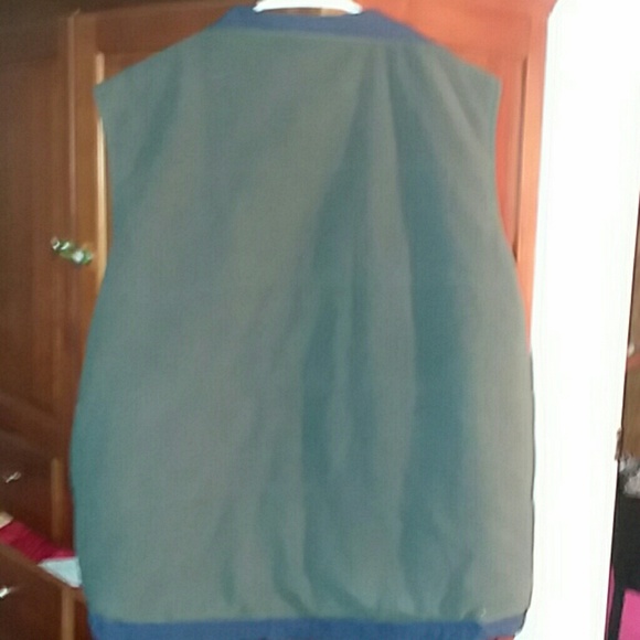 Men's revirsable water resistant vest - Picture 5 of 6